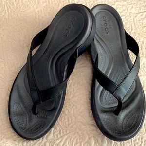 Cute black leather ~CROCS~ So Comfy!